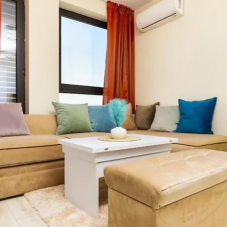 Apartment Park Flat Near To Medical *